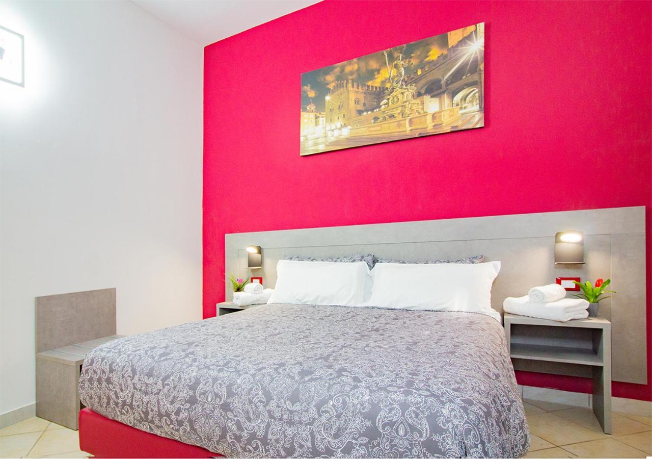 Athena Rooms - Parcheggio Privato بولونيا المظهر الخارجي الصورة